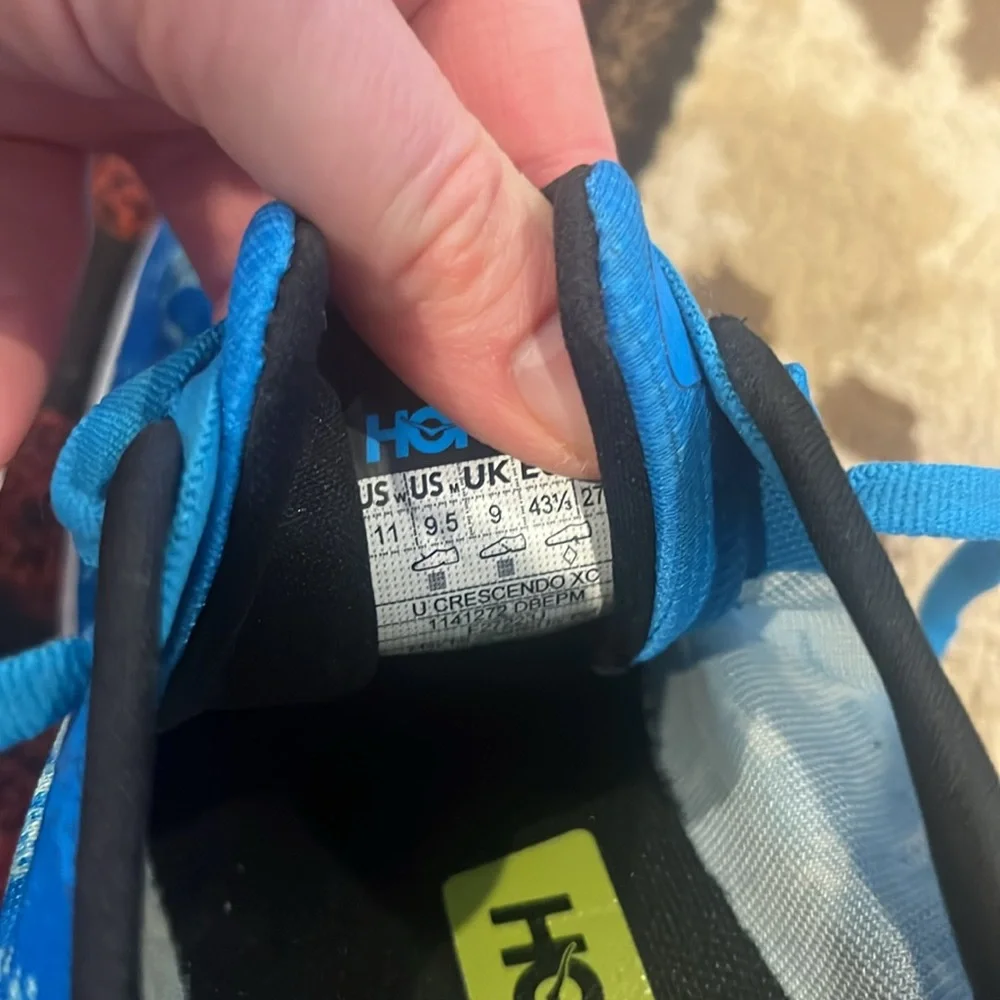 Hoka crescendo XC with spikes
